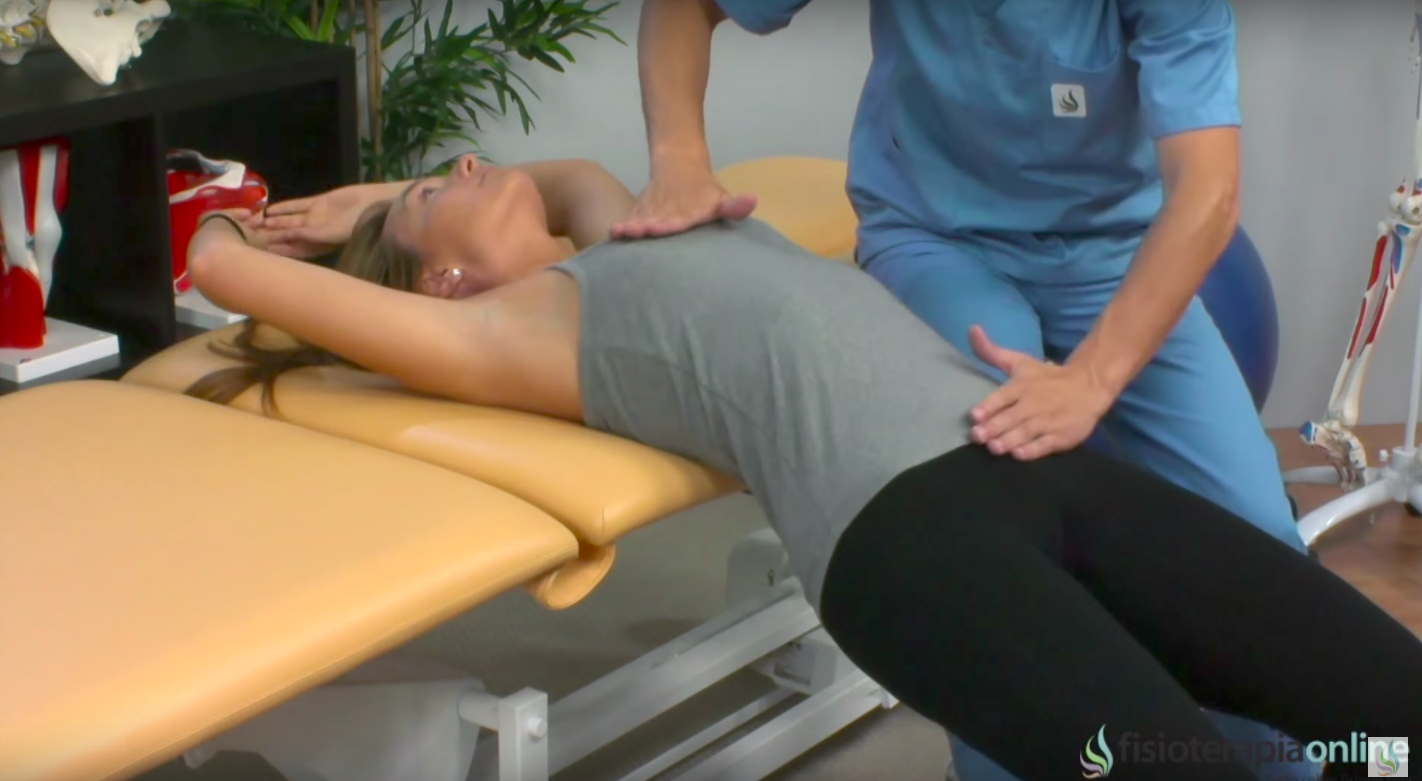 Tratamiento de la hernia discal lumbar mediante automasajes estiramientos y ejercicios FisioOnline