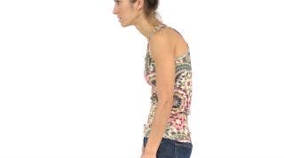 Hipercifosis Dorsal. ¿Qué es? Causas, síntomas, diagnóstico y tratamiento o corrección por medio del Yoga. Hipercifosis Dorsal. ¿Qué es? Causas, síntomas, diagnóstico y tratamiento o corrección por medio del Yoga.