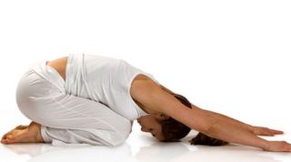 Ejercicios de movilidad para tratar la rigidez causada por la espondilitis anquilopoyética 