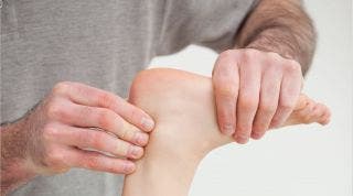Tendinitis del tendón de Aquiles o aquílea. Qué es, causas, síntomas y tratamiento Tendinitis del tendón de Aquiles o aquílea. Qué es, causas, síntomas y tratamiento