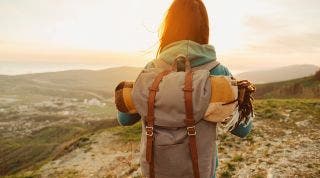 ¿Eres mochilero? Recomendaciones para no lesionarte en tus aventuras ¿Eres mochilero? Recomendaciones para no lesionarte en tus aventuras
