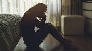 Ansiedad, digestión y dolor muscular: la conexión que puede estar enfermándote