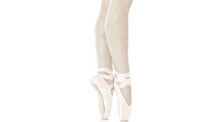 ¿Qué es la hiperextensión de rodillas? Cómo y por qué afecta a los bailarines ¿Qué es la hiperextensión de rodillas? Cómo y por qué afecta a los bailarines