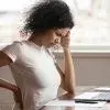 ¿Por qué me duele la espalda alta cuando estoy estresado o ansioso?