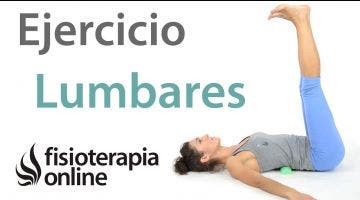 Flexibilización de las lumbares y espalda con rodillo de espuma.